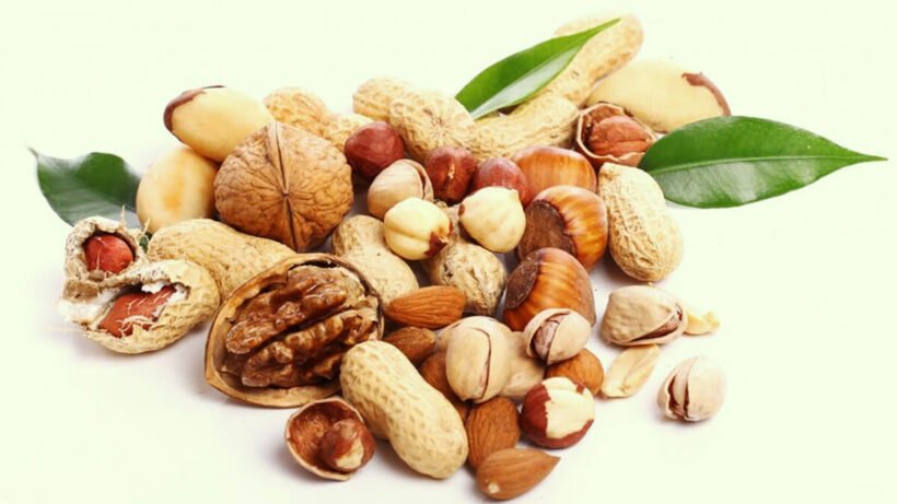 7 Low Carb Snacks That Will Keep You Full and Energized