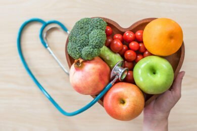 The Benefits of a Plant-Based Diet for Heart Health 1 The Benefits of a Plant-Based Diet for Heart Health