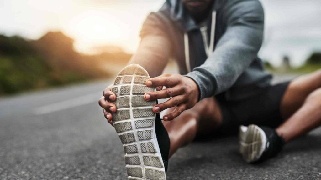 How to Start and Stick to a Home Workout Routine: A Guide for Beginners 9 How to Start and Stick to a Home Workout Routine: A Guide for Beginners