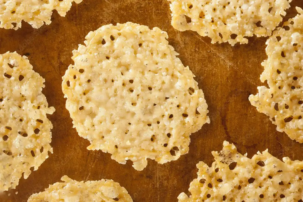 7 Low Carb Snacks That Will Keep You Full and Energized 11 7 Low Carb Snacks That Will Keep You Full and Energized