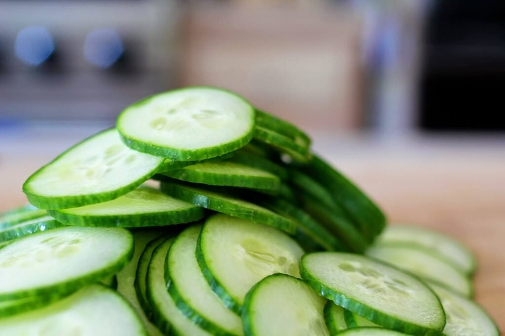 7 Low Carb Snacks That Will Keep You Full and Energized 15 7 Low Carb Snacks That Will Keep You Full and Energized