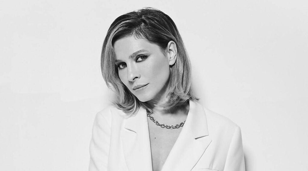 Unveiling the Secrets of Anti-Aging: Embracing a Youthful Journey 12 Unveiling the Secrets of Anti-Aging: Embracing a Youthful Journey