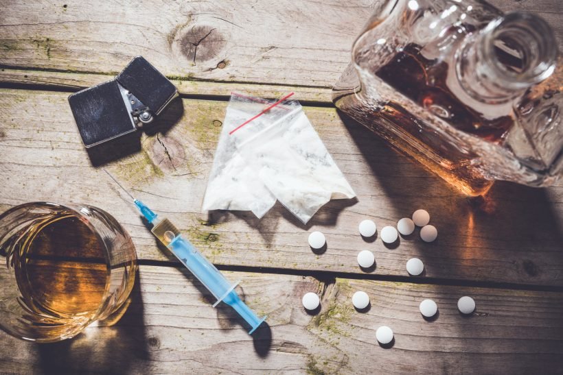 Alcohol and Drugs Addiction: know the Brain's Battle Against It.